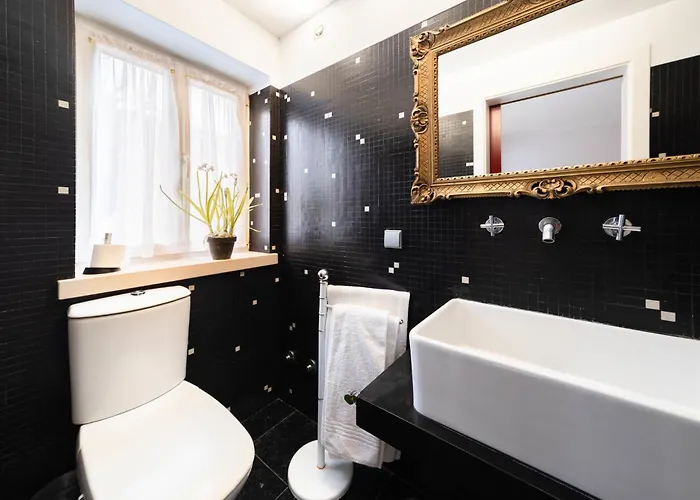 Casa Olivia By Interhome Holiday home Cela (Leira)