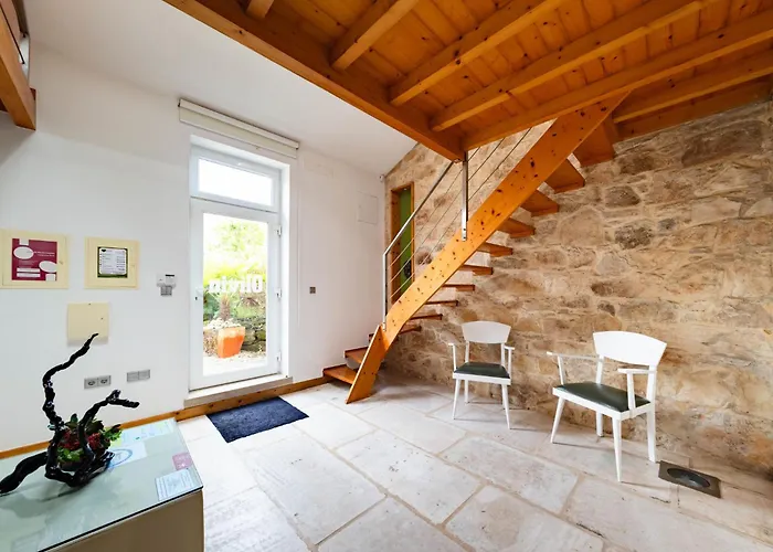 Casa Olivia By Interhome Holiday home Cela (Leira)