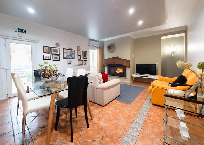 Casa Olivia By Interhome Holiday home Cela (Leira)